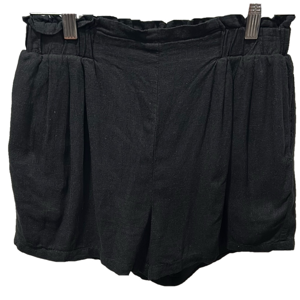 Kancy Kole Black Shorts elastic waist size S GUC